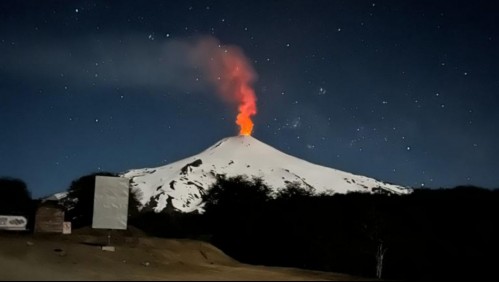 Informan que incandescencia del volcán Villarrica 