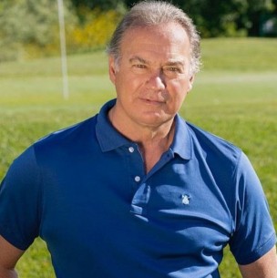 Diez kilos menos, buena alimentación y mucho boxeo: así es la transformación de Bertín Osborne a sus 67 años Diez kilos menos, buena alimentación y mucho boxeo: así es la transformación de Bertín Osborne a sus 67 años