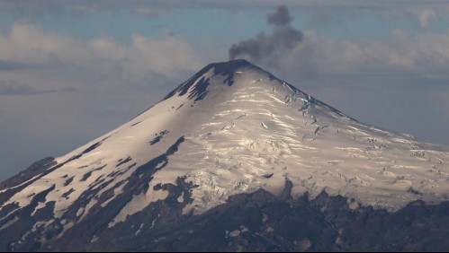 Volcán Villarrica duplica sismos diarios y registra cerca de 400: 