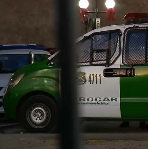 Investigan parricidio frustrado en Quinta Normal: Menor de 15 años se entregó tras apuñalar a su padrastro Investigan parricidio frustrado en Quinta Normal: Menor de 15 años se entregó tras apuñalar a su padrastro