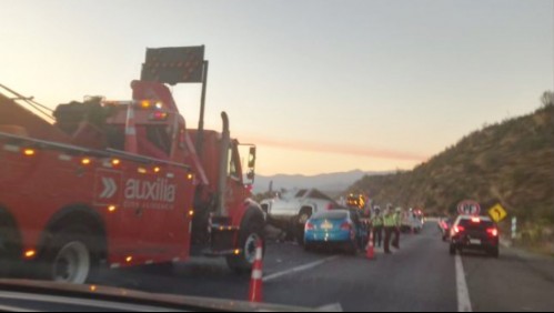 Grave accidente deja un fallecido en Ruta 68: Se registra gran congestión a la altura del túnel Lo Prado