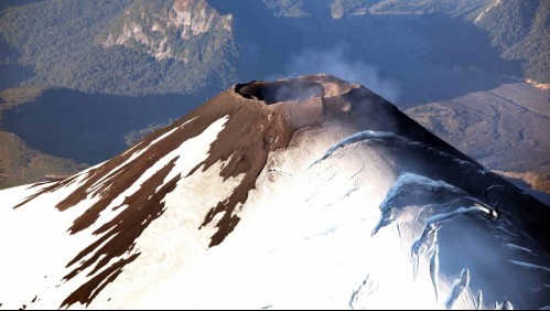 Sernageomin confirma que abertura del Volcán Villarrica ha crecido