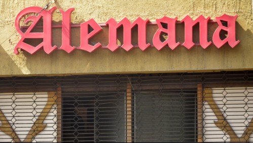 Ex Fuente Alemana se va de Plaza Baquedano: ¿Hasta qué lugar se trasladará la sandwichería?