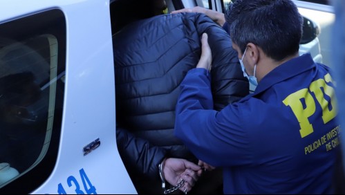 Primo de Arturo Vidal fue detenido por tráfico de drogas en la población La Victoria