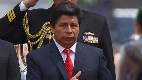 'Médico camuflados y fiscal sin rostro': Destituido presidente de Perú se niega a realizarse exámenes toxicológicos