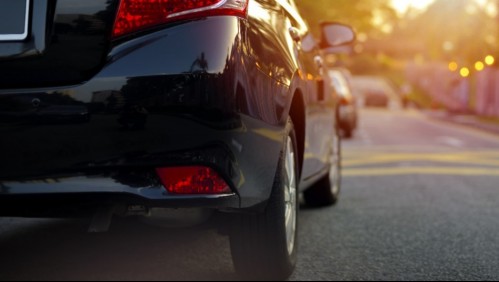 Chocó por culpa de un bulto en la autopista y ahora le tendrán que pagar $2 millones