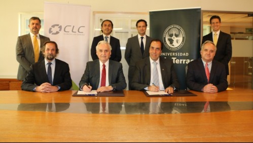 Clínica Las Condes y Universidad Finis Terrae sellan alianza estratégica para la investigación, docencia e innovación