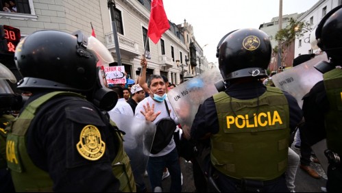 Gobierno se pronuncia por crisis en Perú: 'Cualquier violación a los derechos humanos debe ser debidamente investigada'