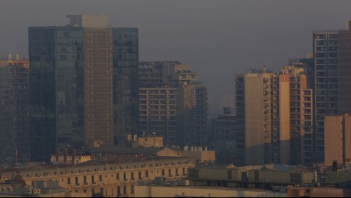 Humareda en Santiago: ¿Sirve la mascarilla para protegerse del humo de los incendios forestales?