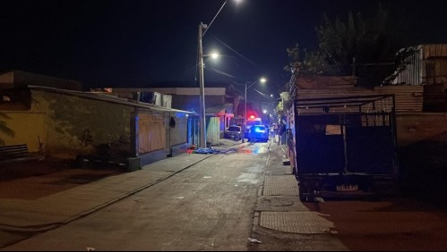 Incendio en La Pintana provocó muerte de una mujer y un niño de cuatro años