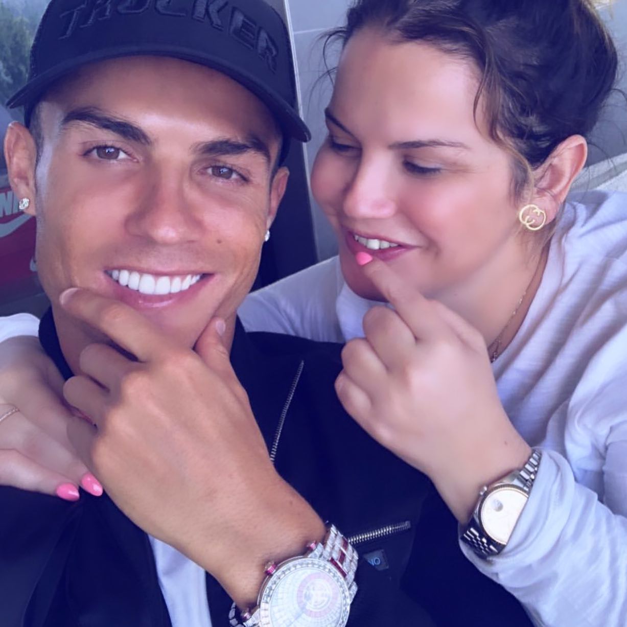 Cristiano Ronaldo junto a su hermana