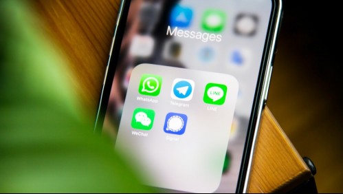 Dictamen de Contraloría: Mensajes y audios de Whatsapp servirán como pruebas en denuncias de acoso sexual y laboral