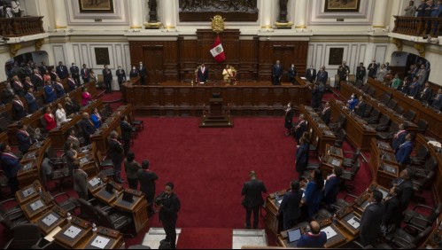 Congreso de Perú adelanta elecciones generales para abril de 2024