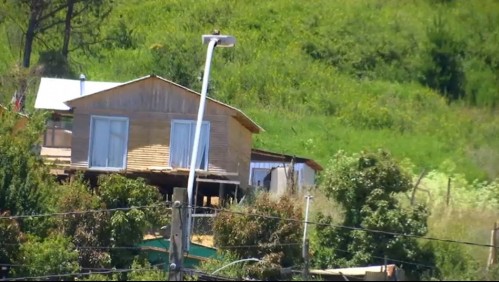 Les prometieron el sueño de la casa propia y terreno fue tomado en Dichato: Acusan que alcaldesa apoya predio ilegal