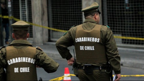 Lo balearon afuera de su casa desde un auto: Hombre es asesinado en Estación Central