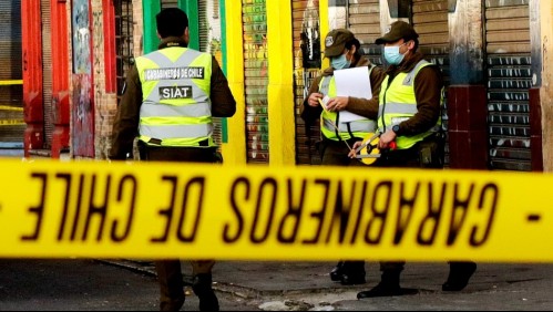 Grave accidente en Camino a Melipilla: Bus interurbano colisiona con un auto que termina volcado