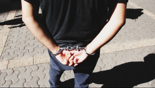 Dueño de casa sorprende a ladrón justo cuando estaba en la habitación de su hija