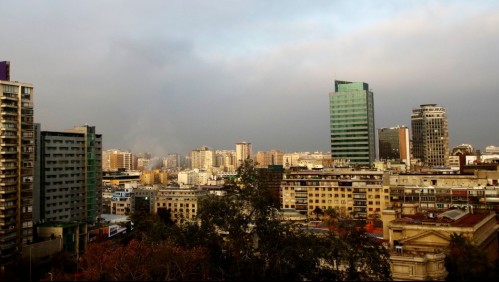 Posibles tormentas eléctricas en Santiago: El fenómeno afectaría a cuatro regiones del país entre martes y miércoles