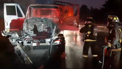 Reportan ataque incendiario en Ruta 5 Sur: Camión fue siniestrado a la altura de Collipulli