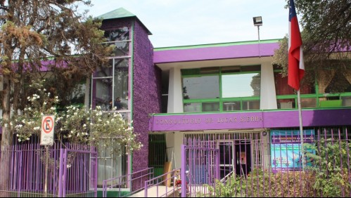 'No fue algo al azar': Ladrones se llevaron computadores y medicamentos del consultorio de Conchalí