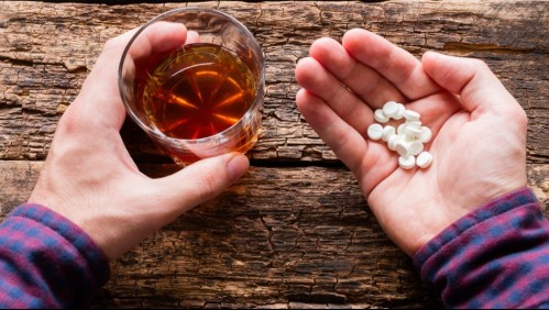 Pueden llegar a causar la muerte: Estos son los tipos de medicamentos que nunca debes mezclar con alcohol