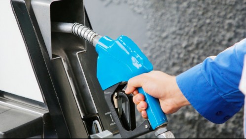 Precio de las bencinas bajará nuevamente: Conoce cuánto disminuirá su valor desde este jueves