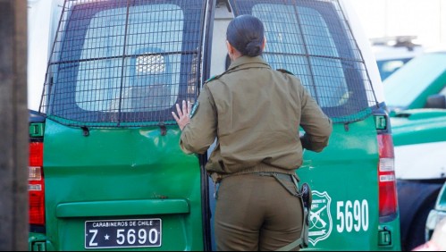 Mujer de 64 años sufrió la amputación de un dedo mientras se defendía de delincuente que le robó su auto