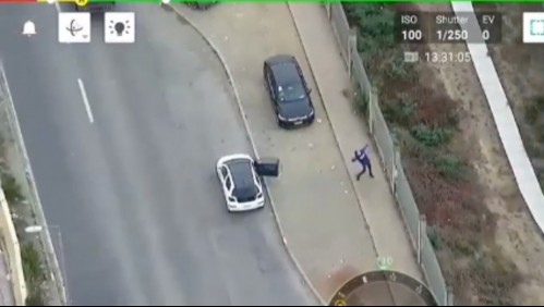 Atrapan a sujetos que lanzaron pelotas de marihuana y cocaína a cárcel de Valparaíso