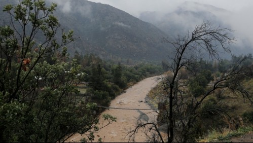 Agua potable en Santiago: Aseguran que 'el corte de agua no es un tema' ante turbiedad de ríos que abastecen a la RM