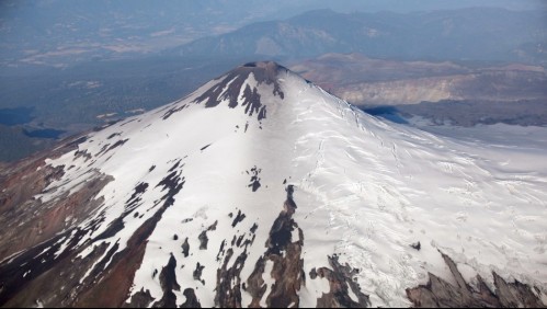 Sigue temblando en el volcán Villarrica: ¿Significa que pronto podría entrar en erupción?