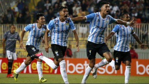 Magallanes es el nuevo 'Supercampeón' del fútbol chileno: El 'Manojito de claveles' dio la sorpresa y venció a Colo Colo