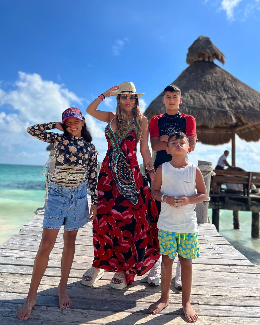 Marité Matus y su familia de vacaciones en México