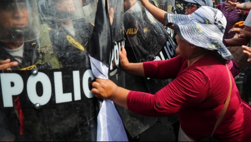 Miles se manifiestan en Lima pidiendo renuncia de presidenta de Perú: Más de 11 mil efectivos en las calles