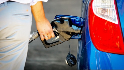 Bencinas bajarían $36 por litro: ¿Desde cuándo comenzaría la caída en los precios?