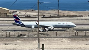 Falso aviso de bomba en Aeropuerto de Iquique: Realizan evacuación de pasajeros de avión con destino a Santiago