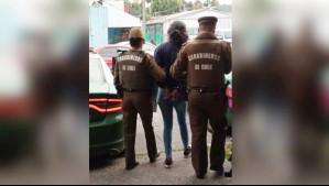 Tenía 70 detenciones y había entrado a robar a casa de reposo: Arrestan a mujer con amplio prontuario policial