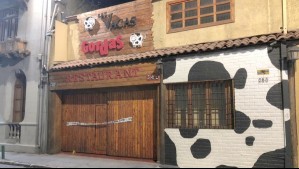 Funcionario de la PDI dispara a delincuentes que asaltaron restaurante en Santiago