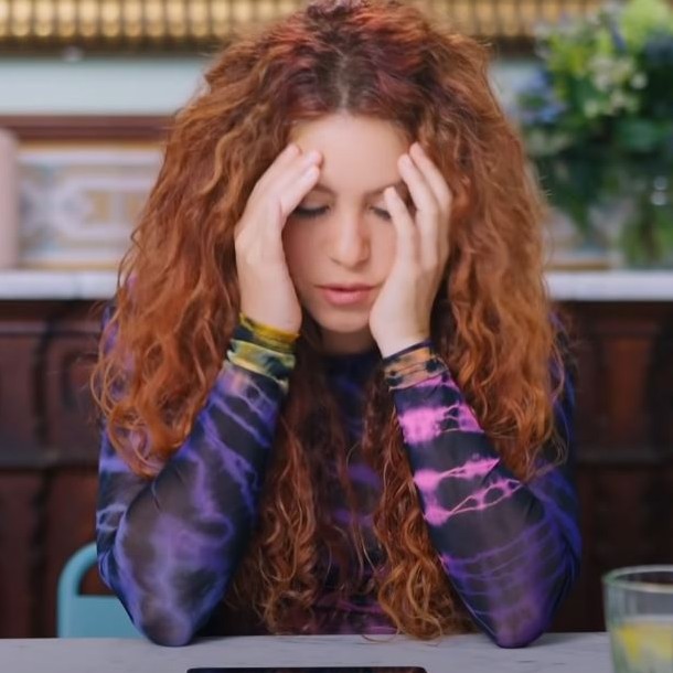 Shakira tras ver su corte de pelo