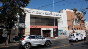 Conservador rechazó inscripción de clínica adquirida por municipio de Santiago: ¿Qué es lo que viene en el caso?