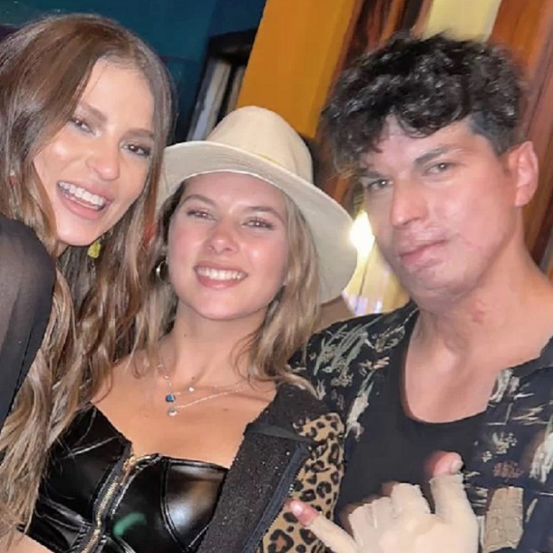 Ignacio y Julia en 2021, cuando se reencontraron públicamente en un evento