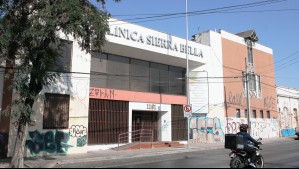 Contraloría ordena a la Municipalidad de Santiago suspender polémica compra de clínica