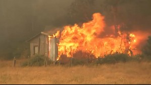 Incendios forestales: Continúan las evacuaciones en las regiones de Ñuble, Biobío y La Araucanía