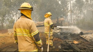 Aumentan a 13 los fallecidos por incendios forestales en el sur del país