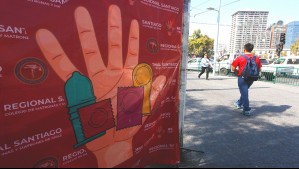 La mayoría son hombres: Testeo de VIH en la región Metropolitana arrojó 30% de positividad