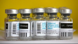 Minsal amplió vacunación prioritaria contra la Viruela del Mono: Conoce los nuevos grupos y dónde están los vacunatorios