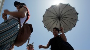 Hasta 36 grados: Meteorología actualiza aviso por altas temperaturas en cinco regiones del país