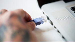 Le cortaron por error el Internet y la telefonía en su hogar: Recibirá una indemnización de $1,5 millones