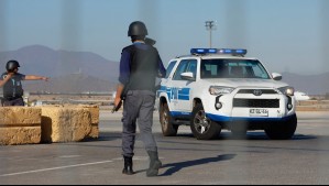 'Asalto comando y feroz tiroteo': Así informó la prensa internacional el robo en el aeropuerto de Santiago
