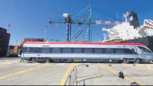 Los más rápidos de Sudamérica: Llegaron desde China los trenes que renovarán la flota para el tramo Alameda-Chillán