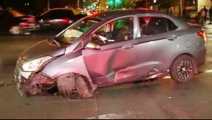 Vehículo choca frente a La Moneda: Conductor se encontraría en estado de ebriedad